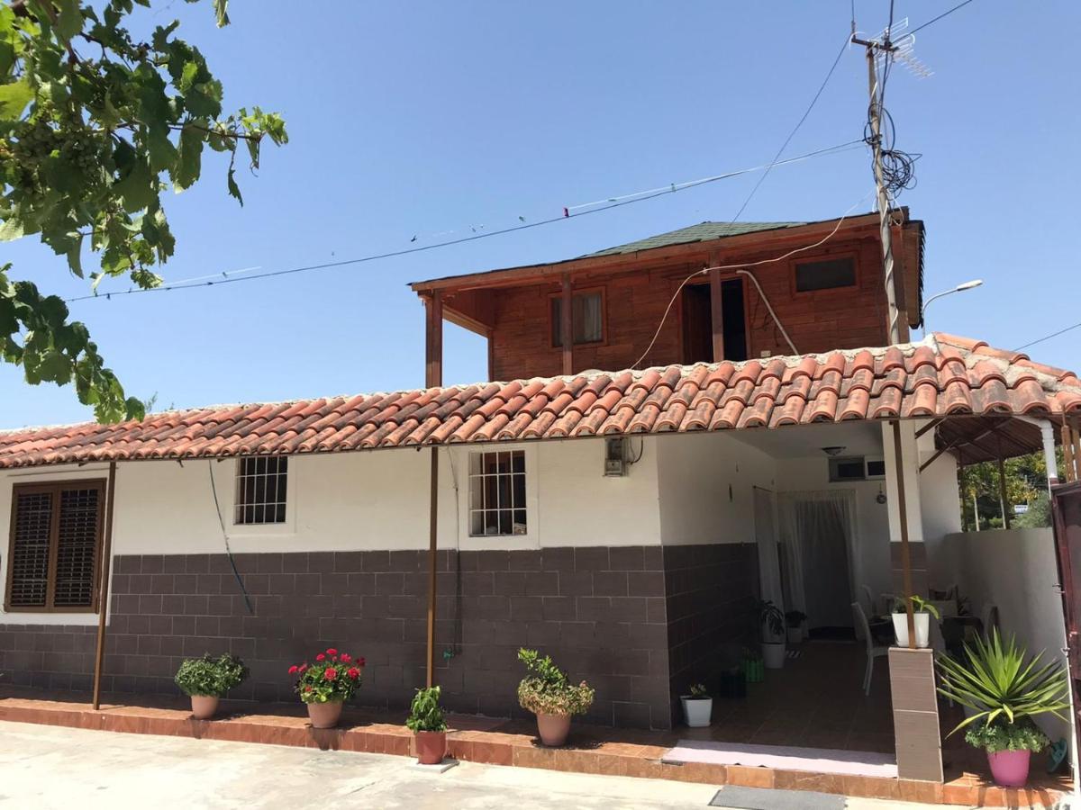 Guest House Dea Vlorë Buitenkant foto