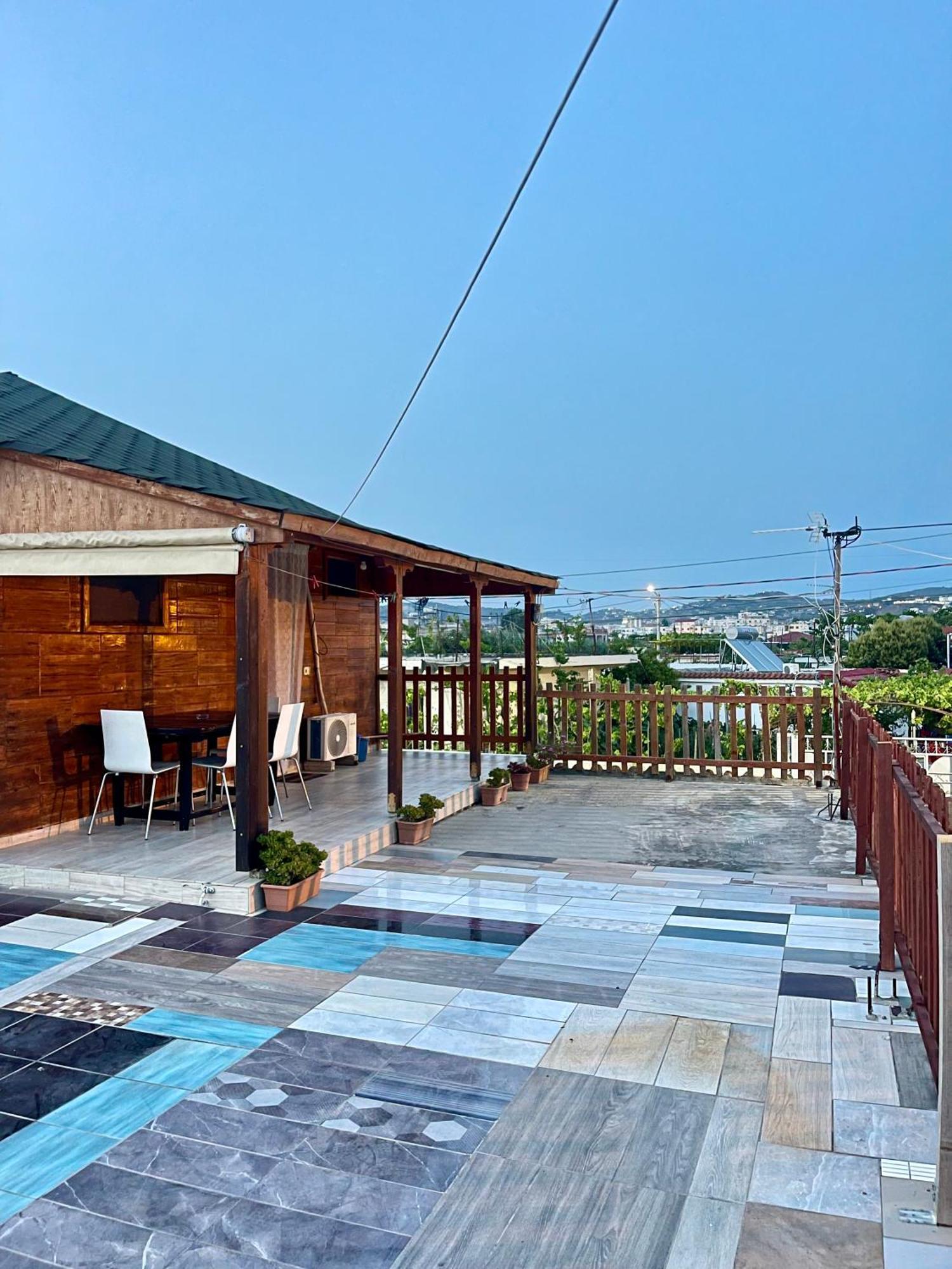 Guest House Dea Vlorë Buitenkant foto